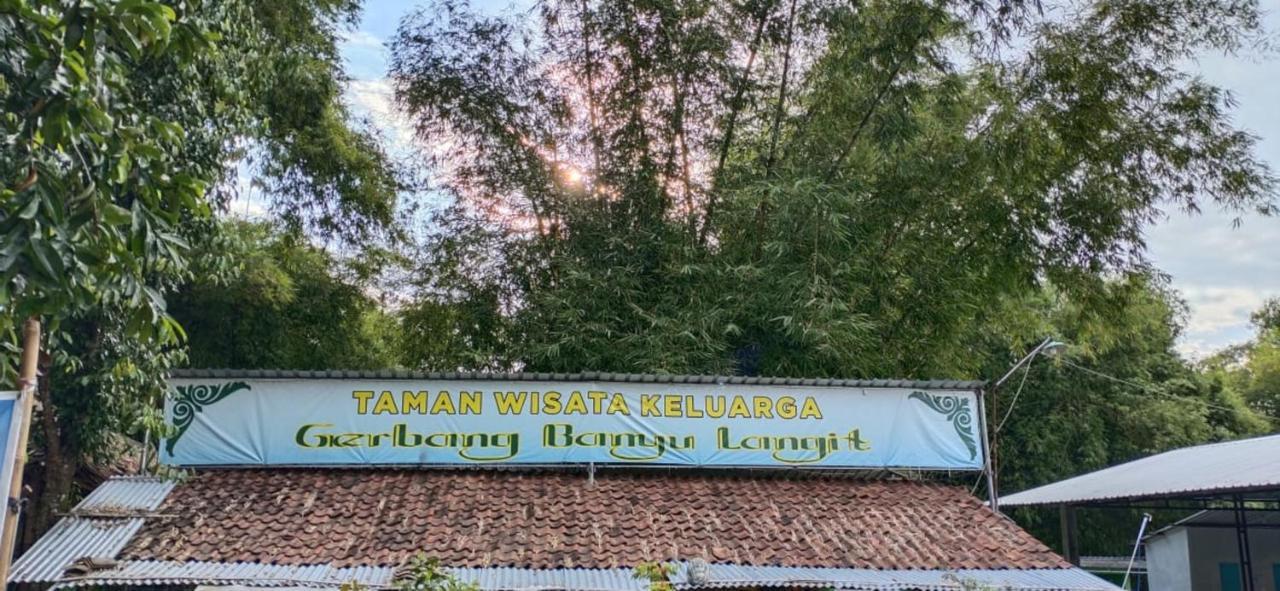 Gerbang Banyu Langit Cottage Бантул Екстер'єр фото